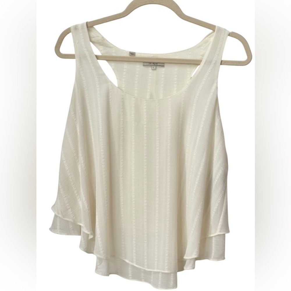 Guess Flowy Sleeveless Tiered Textured High Low Flowy Blouse Top. Large. NEW.